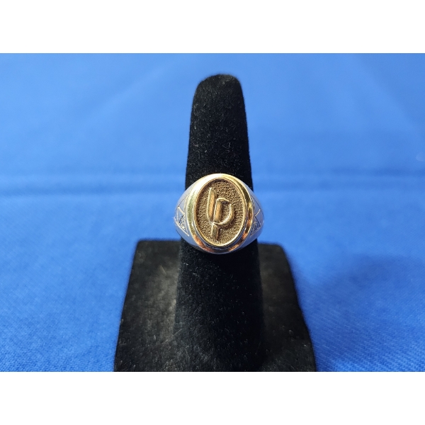 Stunning Official "IMPERIAL PALACE" Casino Resort 10K Gold Ring Size 5 - Total Weight: 11.2g 