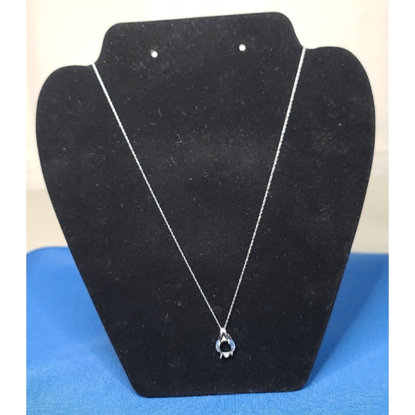 10K White Gold 18" Necklace With 10K White Gold Open Setting Pear Shaped Pendant - Weight: 1.2g