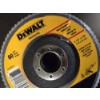 Image 3 : Brand New! DeWalt 5 Piece 60 Grit 4 1/2''x7/8'' Flap Discs 