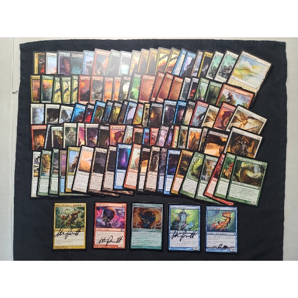 Large Lot of MTG Magic The Gathering Trading Cards Including Rares, Holos & Even Autographs!