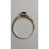 Image 5 : Women's 10K Yellow Gold Heart Shaped Amethyst Filigree Ring - Size 8 - Weight: 1.2g