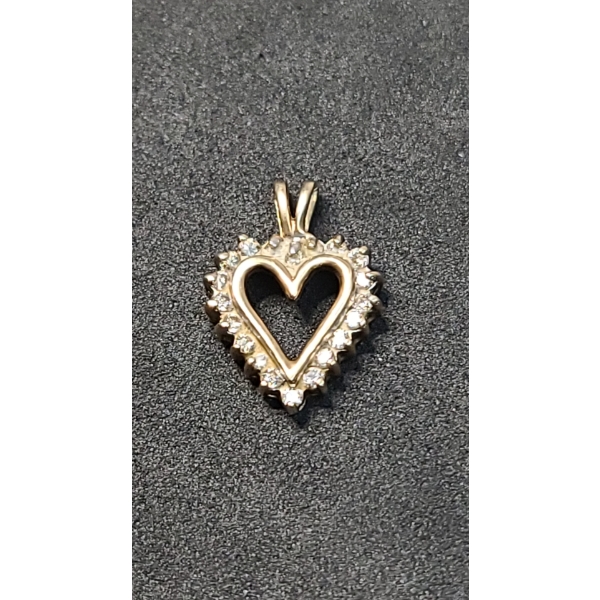 10K Gold Heart Necklace Pendant With Some Diamonds  - Total Weight: 1.1g