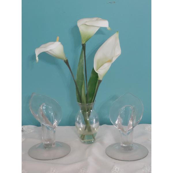 3 Pc Group Vases With Calla Lilly Floral - Exc Condition