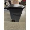 Image 1 : Large Plastic Wheeled Garbage Can With Lid
