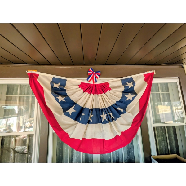 Independance Flag 36'x72' Wall Hanging, Doll. Placemats, & Cushion