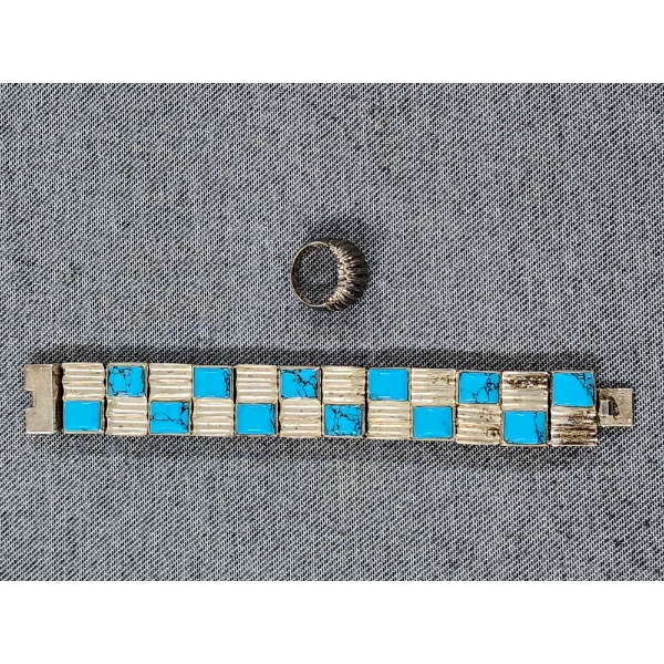 Incredible Sterling Silver & Turquoise Bracelet & Ring Weighing 86.9 Grams 