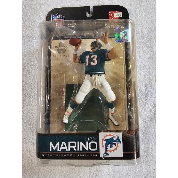 Dan Marino Figure (NIB!) plus 8 Trading Cards!!!