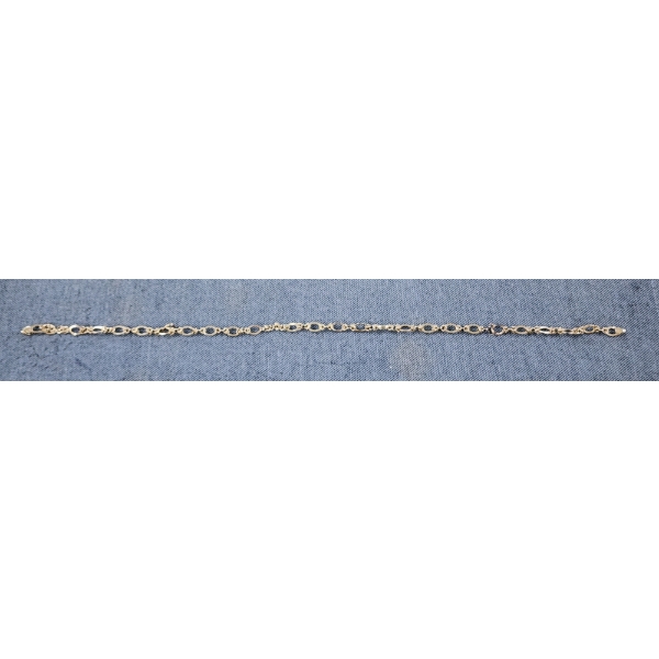 Damaged 14K Yellow Gold Necklace ~ Broken in Pieces ~ Total Weight 7.3 Grams