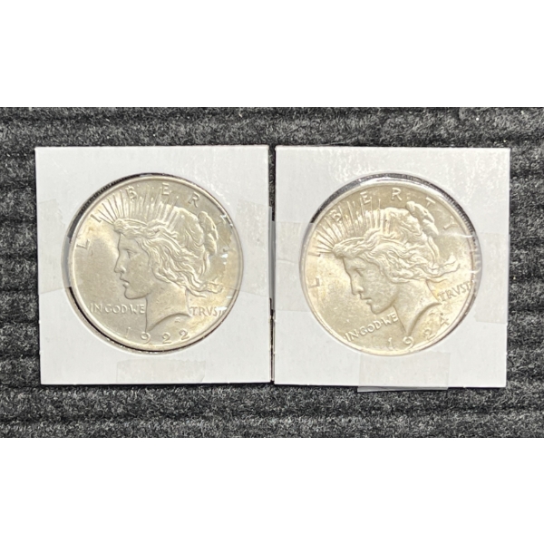 Lot of 2 Peace Dollars.  1922 and 1924