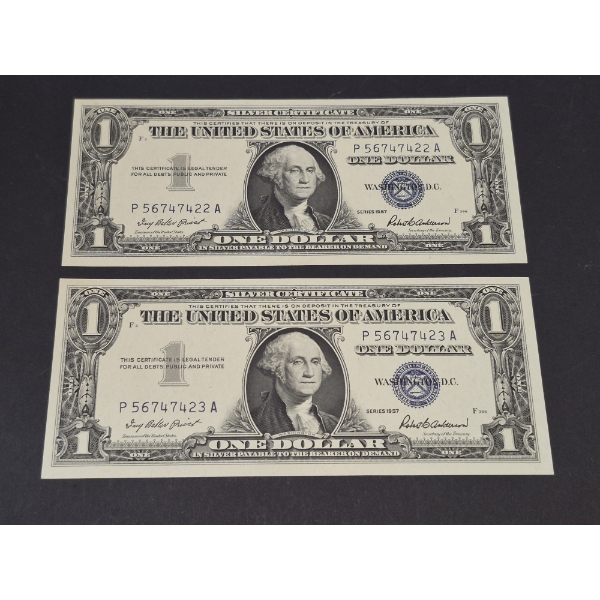 U.S. RARE CURRENCY - 2 PCS - SEQUENTIAL NUMBERS 1957 BLUE SEAL UNCIRCULATED $1 SILVER CERTIFICATES