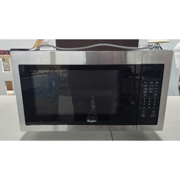 Whirlpool Microwave - Needs Cleaned - Works