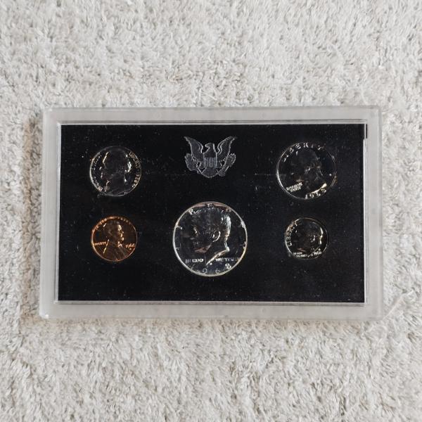 1968 United States Mint Proof Set in Protective Display Case ~ Features 40% Silver Half Dollar! ~ 
