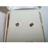 Image 2 : 14K Yellow Gold Diamond Stud Earrings with Jewelry Box TW: 0.7g