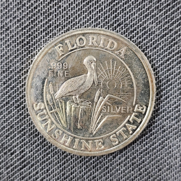 One Troy Ounce .999 Fine Silver Round Florida Sunshine State Design
