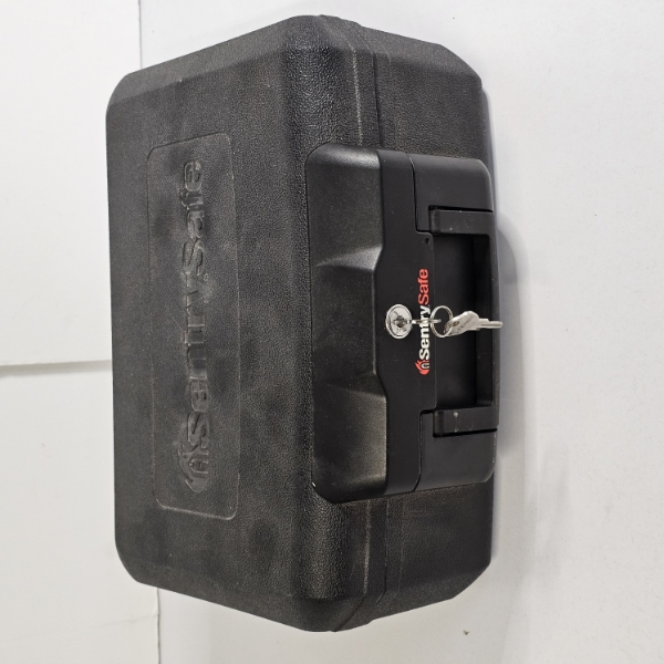 SentrySafe Model 1200 Fireproof Chest (14x10)