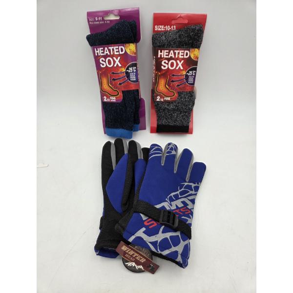 Brand New Two Pair Of Heated Socks & Pair Of Insulated Gloves