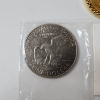 Image 5 : 1972 Eisenhower Dollar, 2025 Penny, & 1776 $20 Gold Replica Coin Pendant 
