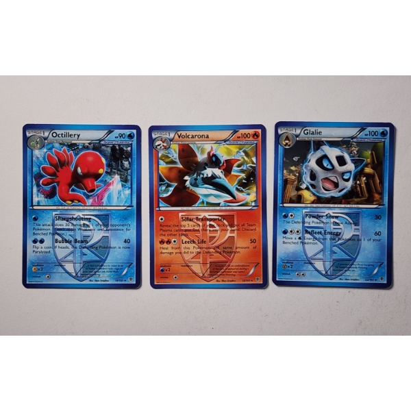 Three Vintage Non Holo Pokemon Trading Cards Ft. Team Plasma Octillery, Volcarona & Glalie