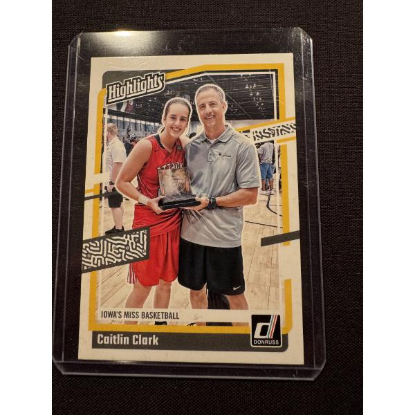 2024-25 Panini WNBA Caitlin Clark Indiana Fever No.H4 Rookie Basketball Trading Card