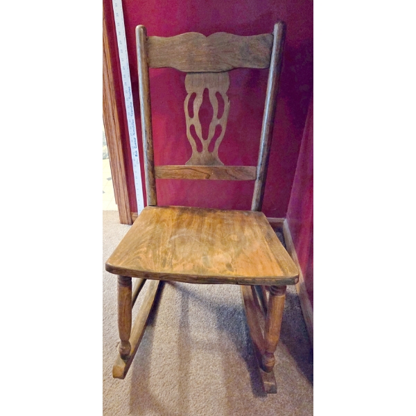 Louisville Home Pickup - Solid Wood (Oak?) Vintage Rocking Chair 31 Tall - 16 Wide -Tall - Good Cond