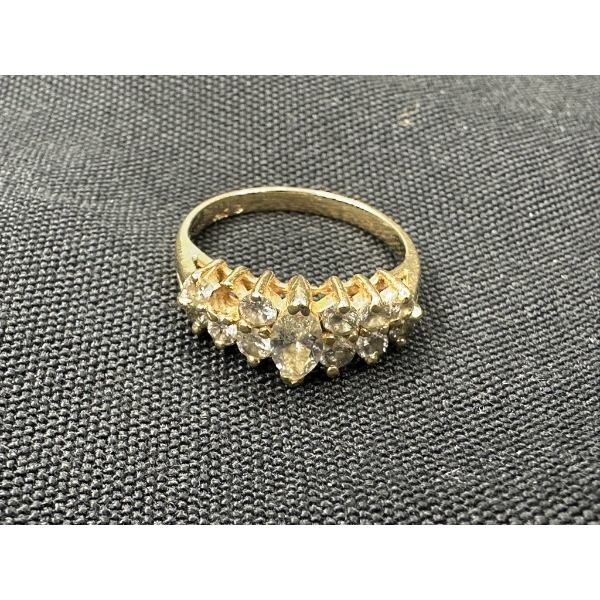 Beautiful 14k Gold Ring Total Weight 3.3g