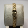 Image 2 : 10K Yellow Gold Unique Link Bracelet 7.5" - TW: 13.0g