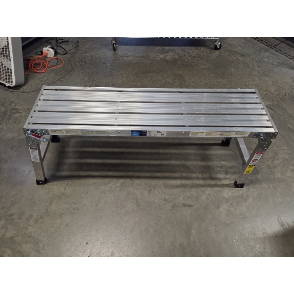New! Werner AP20X2 Foldable Platform 
