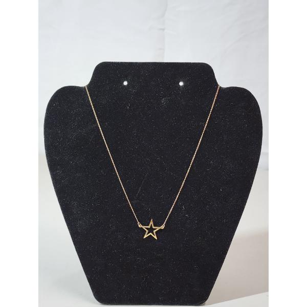 14K Gold Star Necklace 16in Total Weigt 0.9g