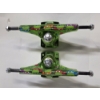 Image 6 : Amazing Green Chrome Look Gorgeous Bright Graphics TMNT Krux Skateboard Trucks Set Size 8.0 - 