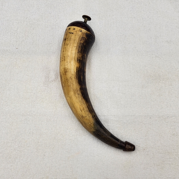 Vintage Black Powder Horn with Wooden Plug & Spout – Approx. 9"