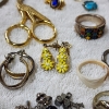 Image 5 : Nice Assortment of Vintage Fashion Jewelry Including Many Rings, Necklaces & Pins!