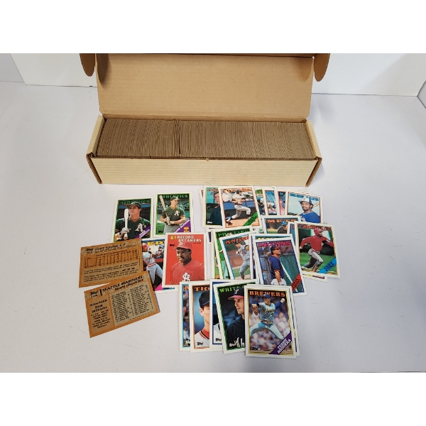 Huge Lot of 1988 Topps Baseball Trading Cards - Mint/Near Mint Condition