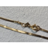 Image 2 : 14K Yellow Gold Herringbone 18" Necklace TW: 1.3g