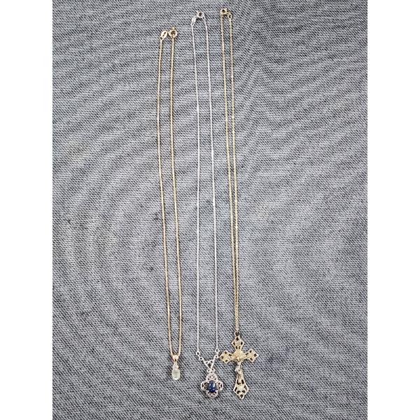 Three Sterling Silver Necklaces Including Crucifix Pendant & More - Total Weight 11.4 Grams