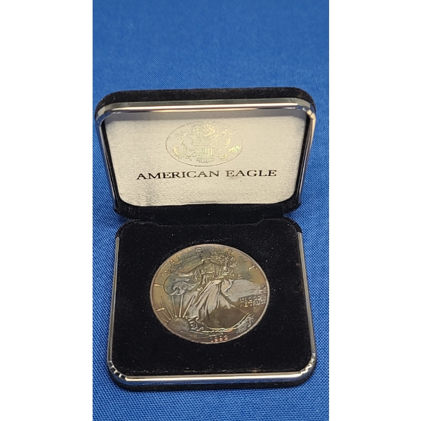 1992 1 Troy oz 999 Fine Silver American Eagle Coin - Beautiful Toning