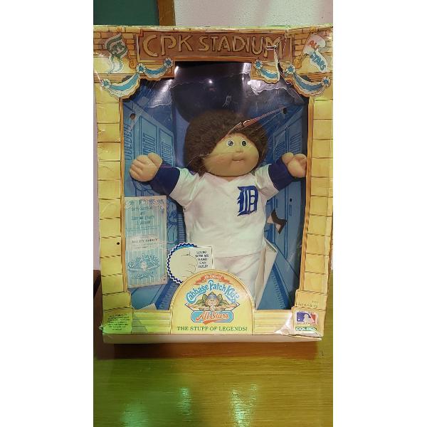 Vintage Cabbage Patch Doll - In Original Packaging - See Pics - Shelf Wear To Box