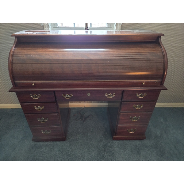 PICKUP IN CANTON - Beautiful Excellent Condition 52'' Wide, 22'' Deep & 45'' Tall Roll Top Cherry De