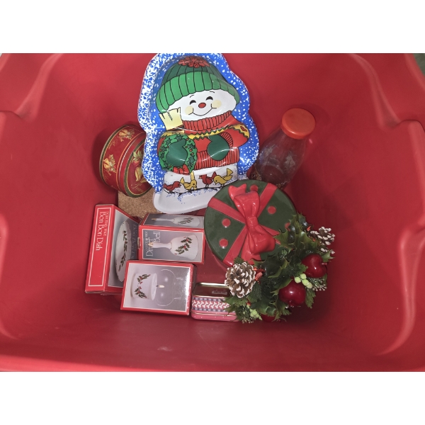 Awesome Christmas Group! Featuring Lots Of New Items. Tins, Ornaments, Cards, Glass Pieces & More!