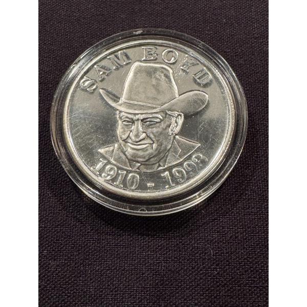 Rare 1993 Sam Boyd Sam's Town .999 One Troy Ounce Fine Silver - Mint Condition