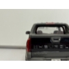 Image 2 : Welly 1:24 scale diecast model of a 2002 Chevrolet Avalanche pickup truck 