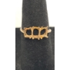Image 1 : 10K Yellow Gold Semi-mount Three Stone Ring - Size 5.5 - Weight: 1.2g