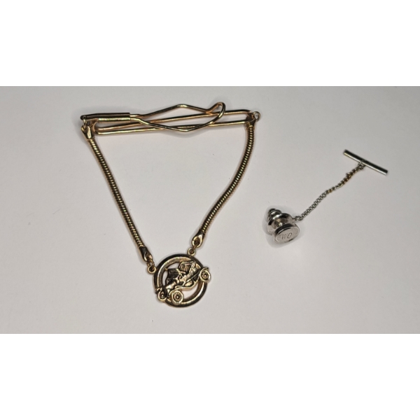 Men's Tie-Bar/Cain With Car Medallion & "WD" Tie-Tack With Chain