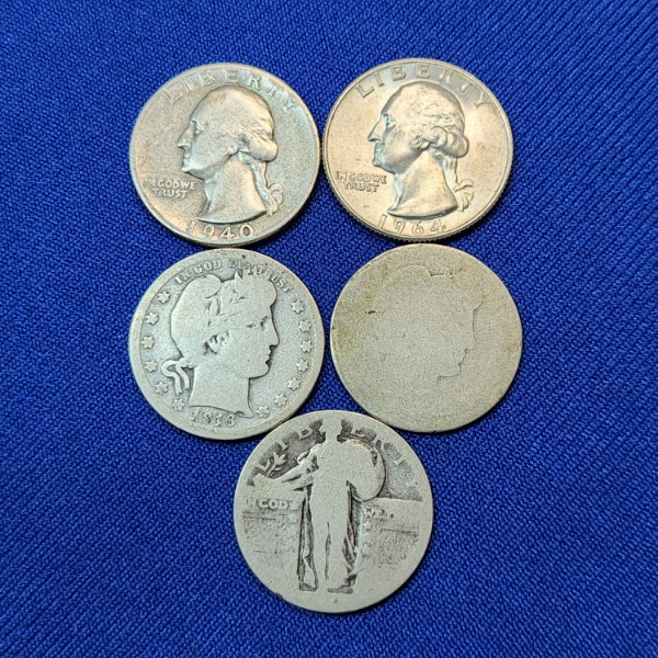 Five Assorted United States 90% Silver Quarters: Washington, Standing Liberty, & Barber FV: $1.25