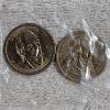 Image 6 : Lot of Assorted US Coins, Foreign Currency, and a Planet Fitness Token