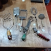 Image 1 : Vintage 50s Kitchen Ware - 7 Pc Group Utensils 7 Tools As Shown