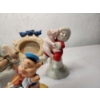 Image 9 : Assortment of Pig Collectibles Including Working Musical Figurine, Frame, Fiddler Pig, & More!  