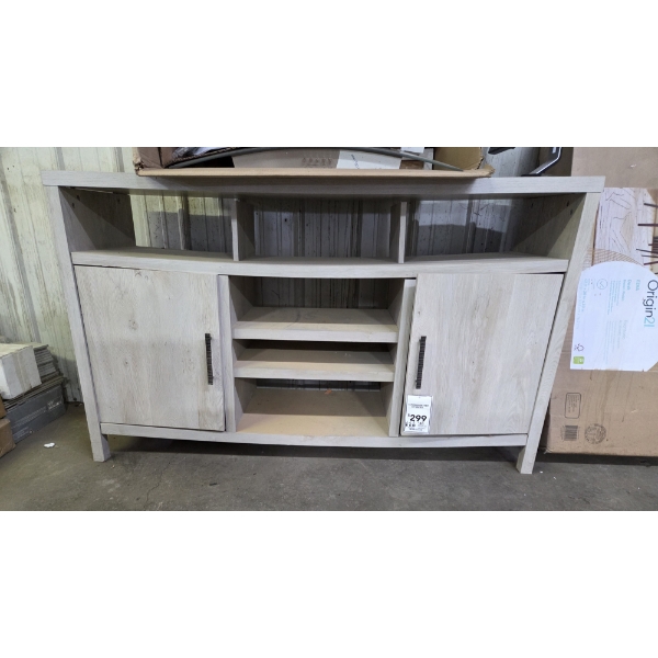Pick Up Off Site-115 Ely St. Alliance Oh.- Gray 3ftx5ft Tv Stand