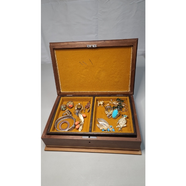 Wooden Jewelry Box With Fashion Jewelry Inside 