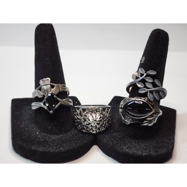 Five Assorted Sterling Silver Rings - Onyx, Various Styles TW: 19.0g