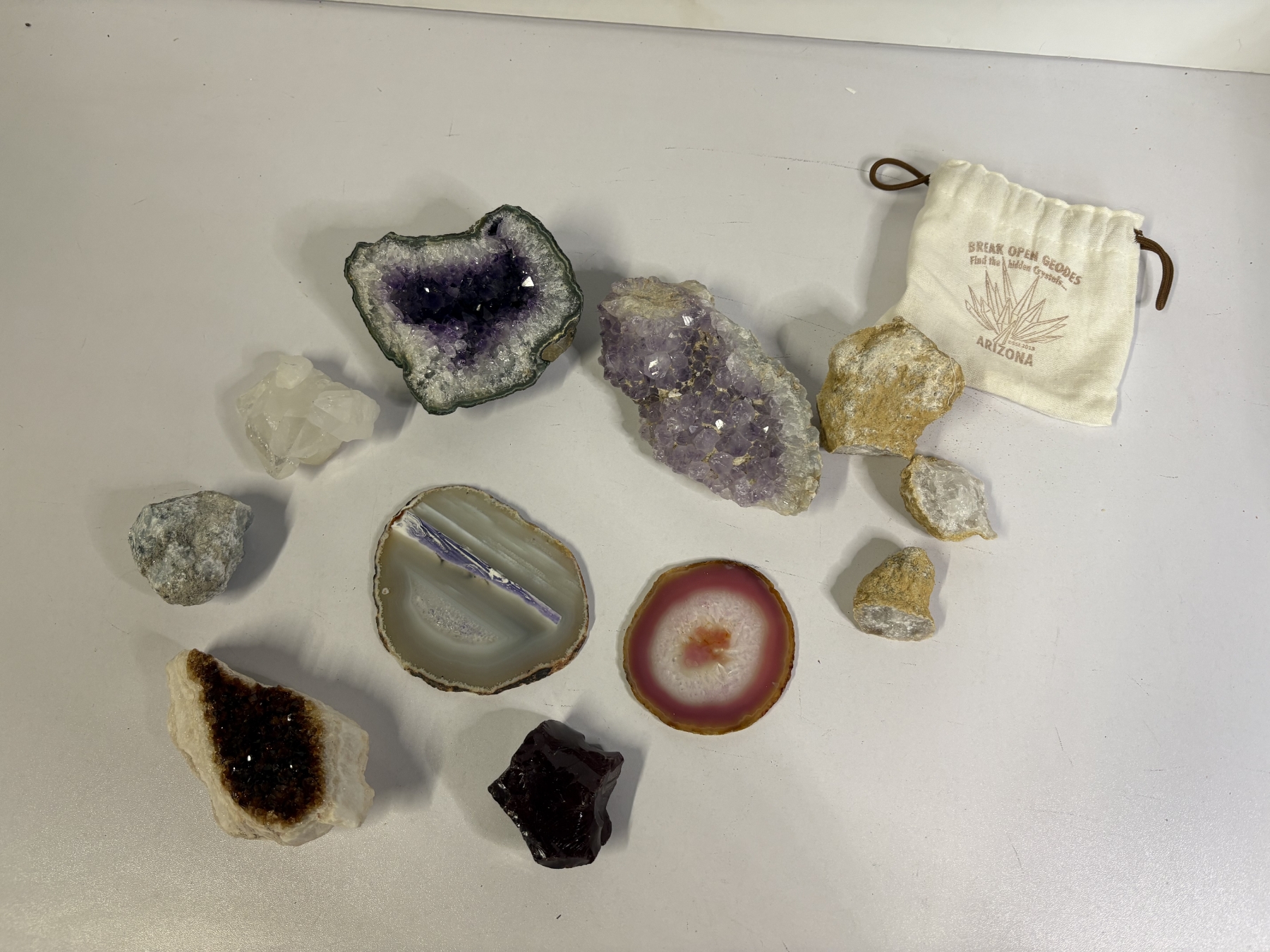 Geode Types Arizona Crystals and Geodes of Different Shapes and Sizes - Break Open Geodes ...